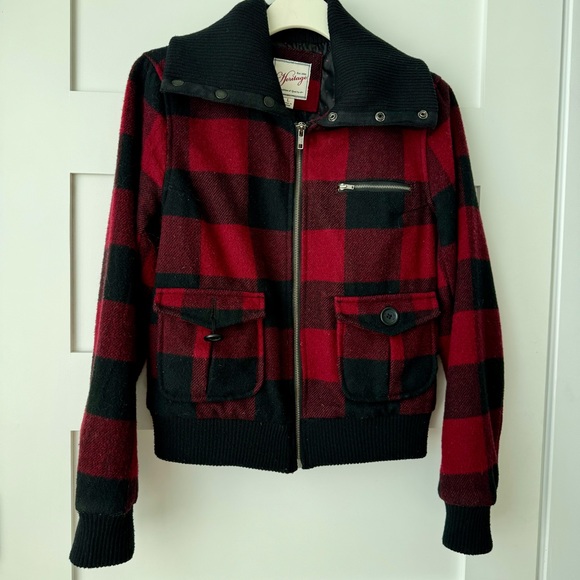 Heritage Large Buffalo plaid red and black coat wool jacket with silver hardware - Picture 2 of 8